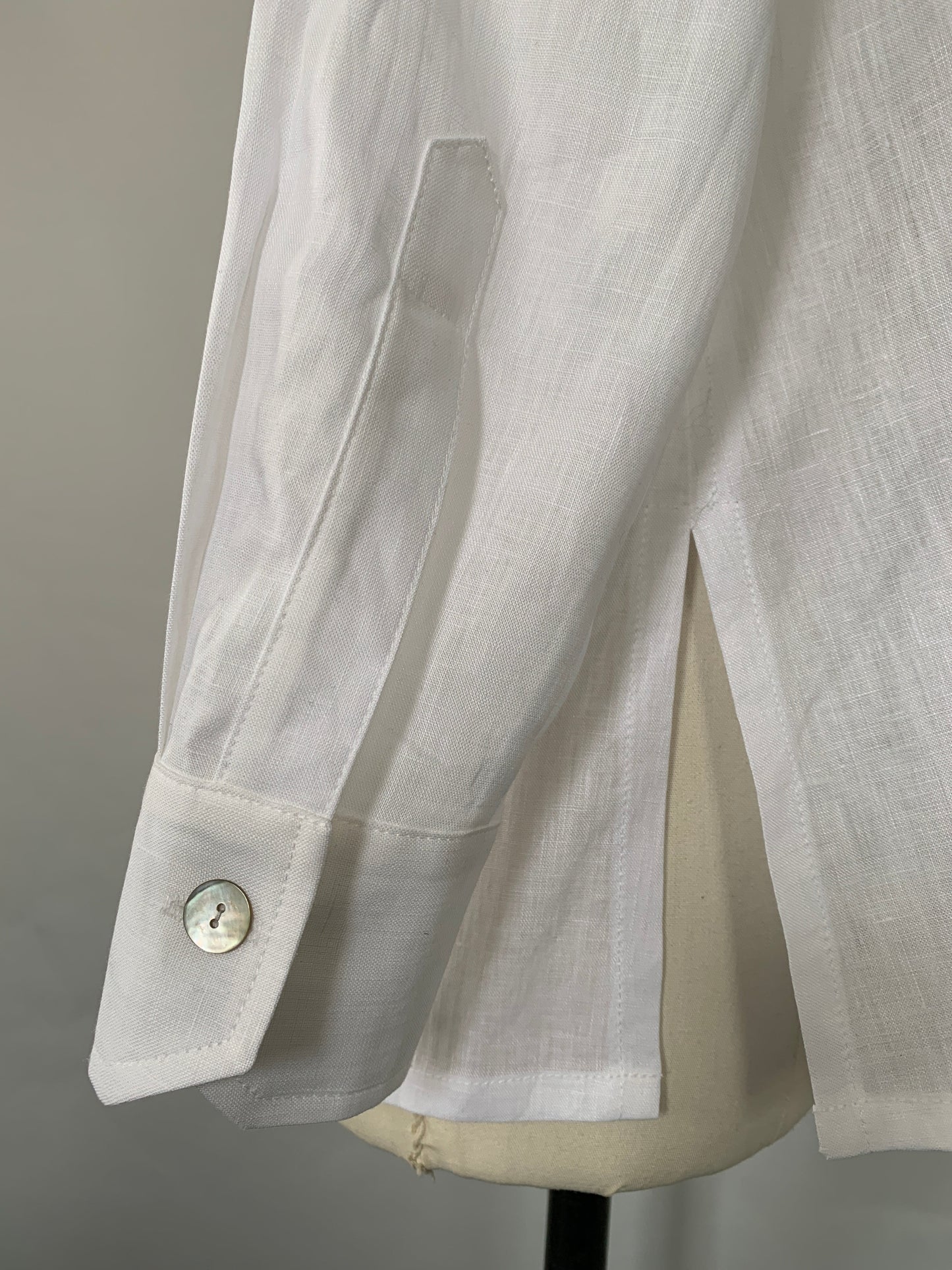 Linen Shirt with Cuff (White) Notch
