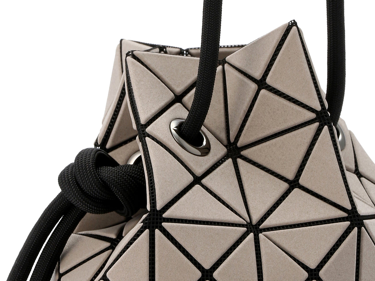 Wring Nubuck Shoulder Bucket Bag